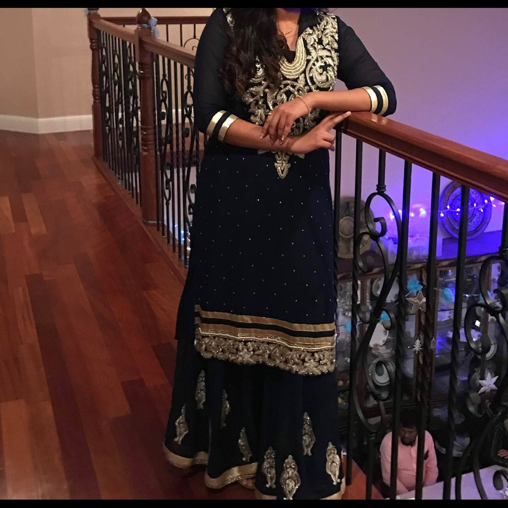 A royal / navy blue dress ... 3 pieces dress..